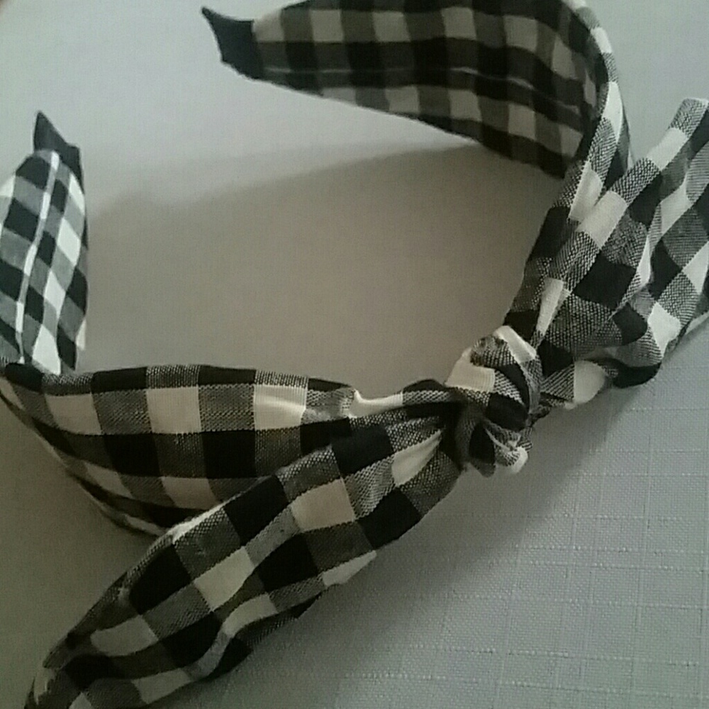 Black White Gingham Print Fabric Headband with Bow - Picture 4 of 6